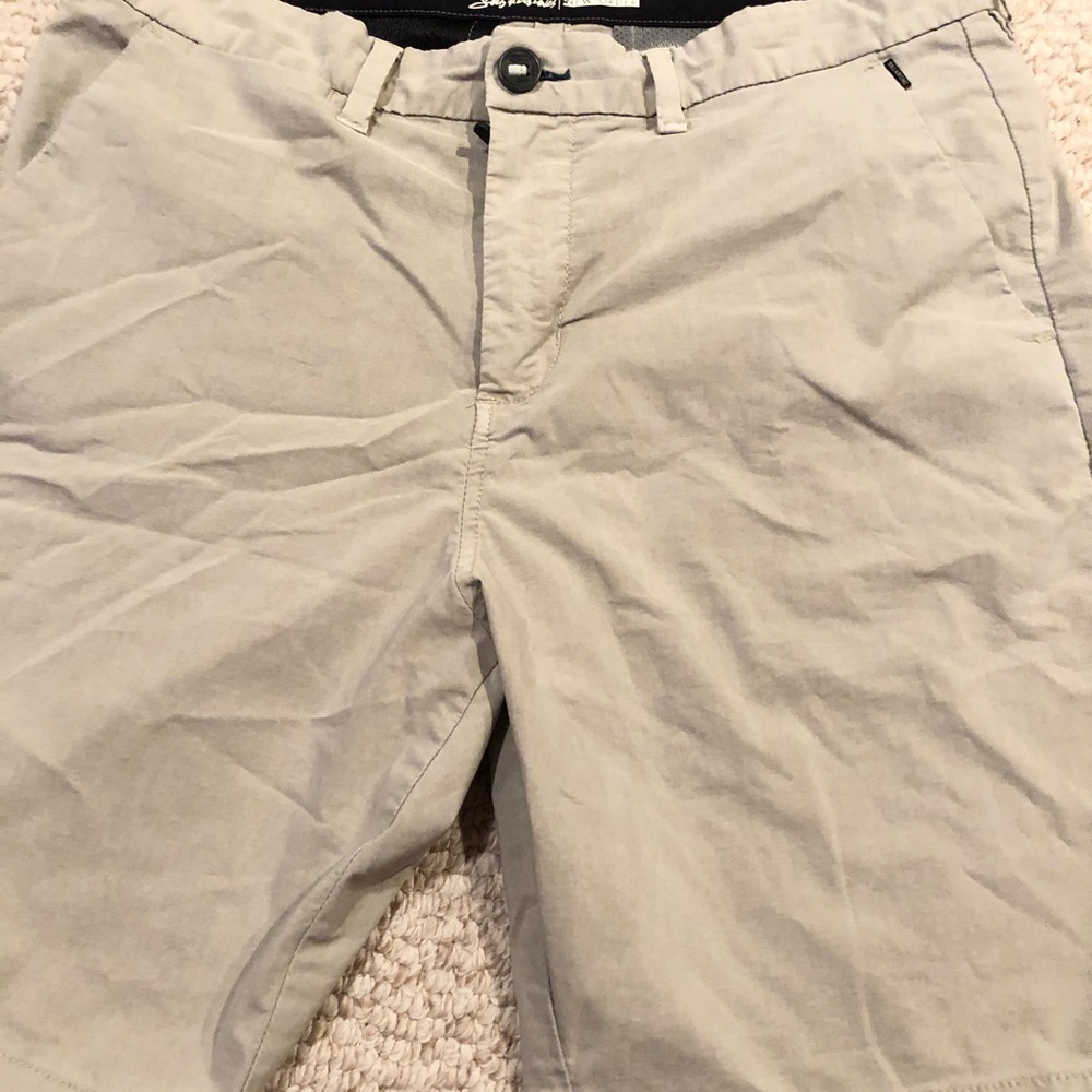 Billabong tan board shorts size 32
